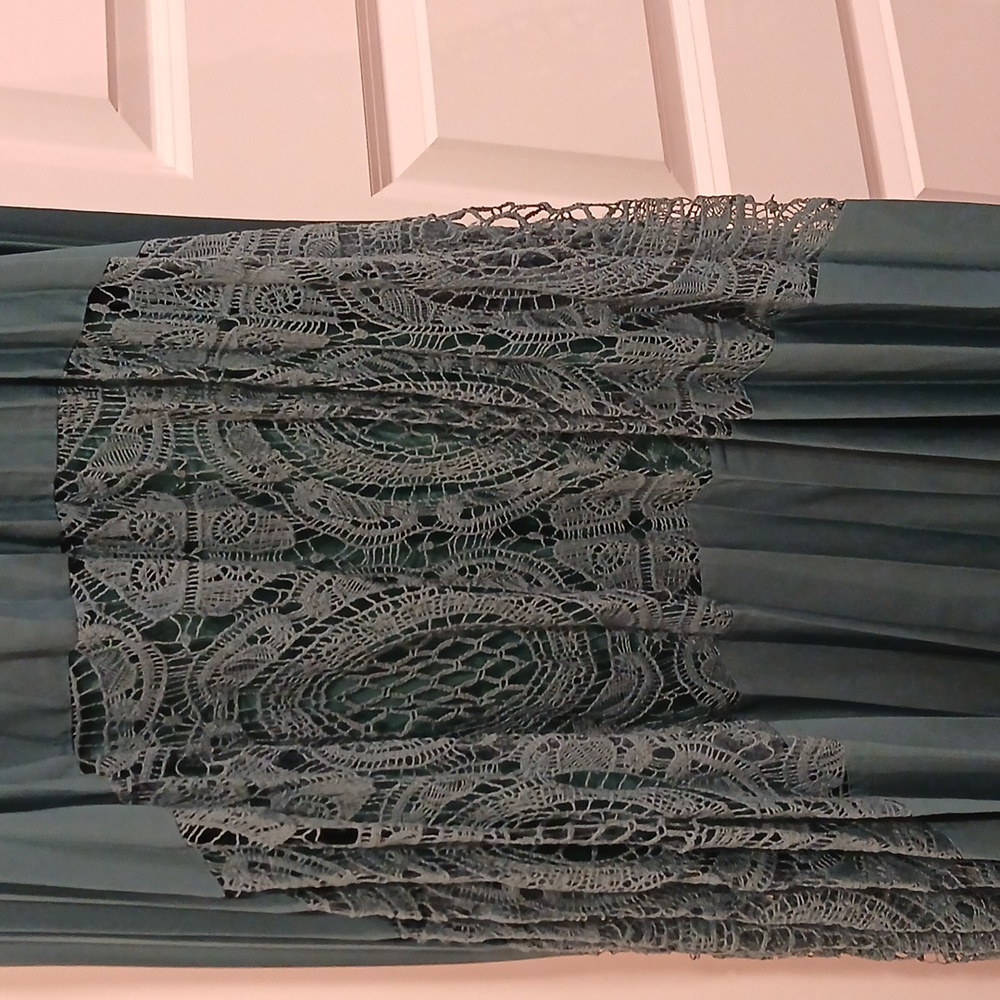 Anthropologie Geisha Designs Lace Pleated Maxi Dress Green Blue Size Small - Picture 3 of 7